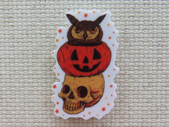 First view of Skull, Pumpkin and An Owl Needle Minder.