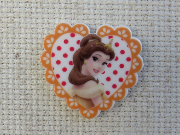 First view of Belle in a Heart Needle Minder.