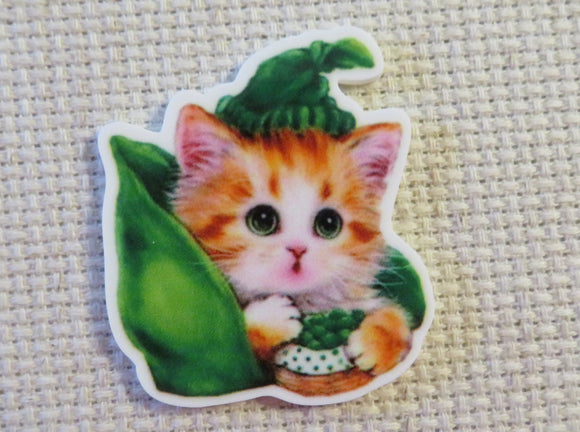 First view of St. Patrick's Day Ginger Cat Needle Minder.