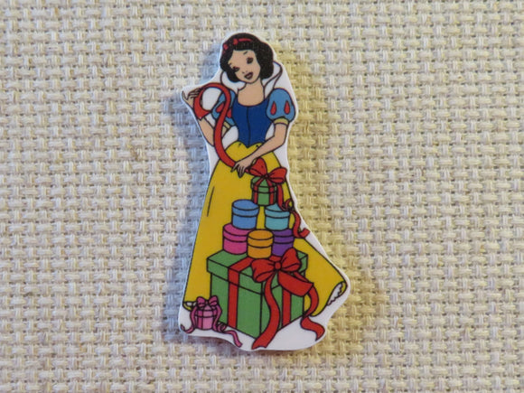 First view of Christmas Snow White Needle Minder.