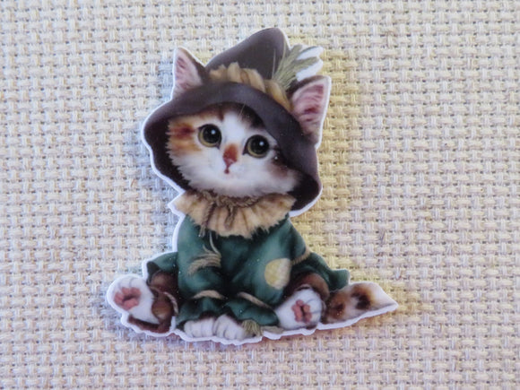First view of Scarecrow Kitty Needle Minder.