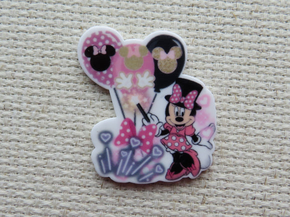 First view of Minnie with Balloons Needle Minder.