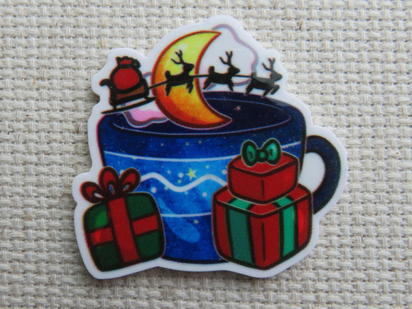 First view of Christmas Tea Needle Minder.