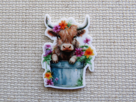 First view of Cute Highland Cow in a Bucket Needle Minder.