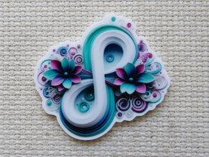 First view of Blue and White Infinity Loop Needle Minder.