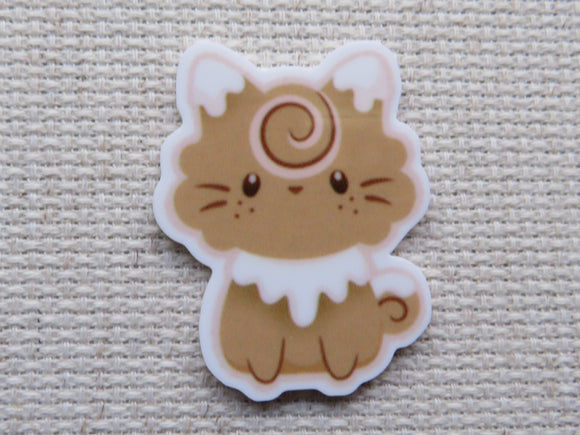 First view of Cinnamon Roll Kitty Needle Minder.