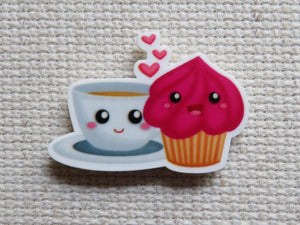 First view of Cupcake with a Hot Beverage Needle Minder.