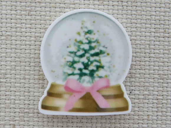 First view of Christmas Tree in a Snow Globe Needle Minder.