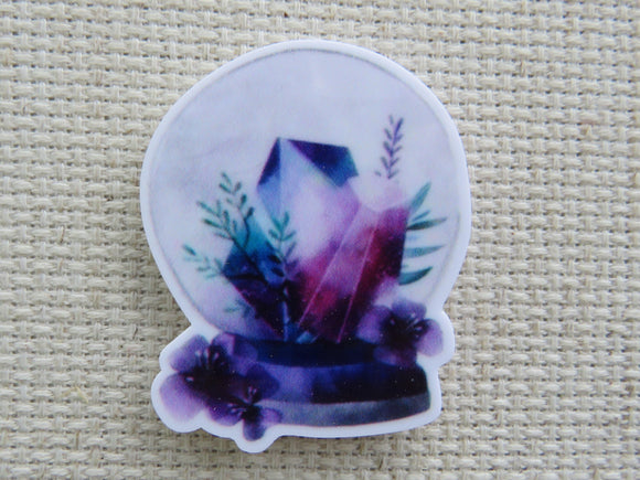 First view of Crystal Ball Needle Minder.