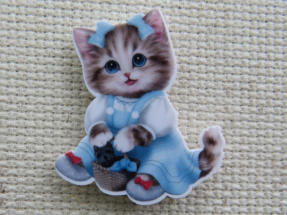 First view of Dorothy Kitten Needle Minder.