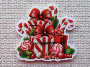 First view of Candy Cane Gifts Needle Minder.