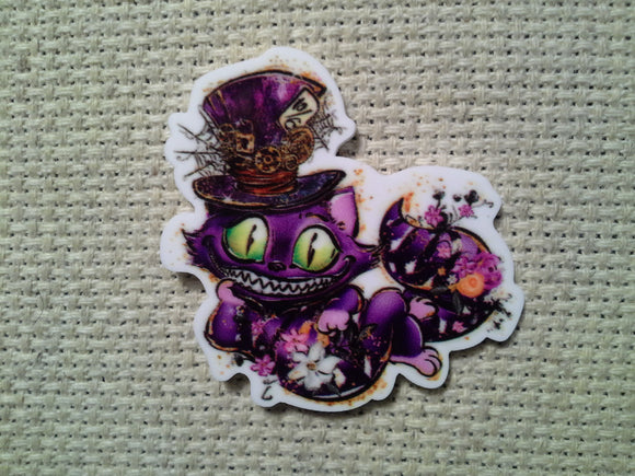 First view of the Flowery Cheshire Cat Needle Minder