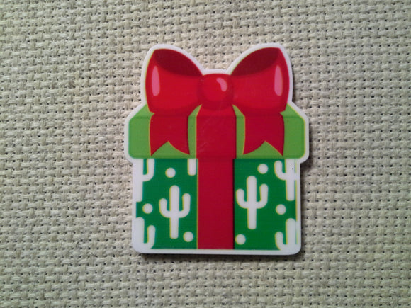 First view of the Cactus Wrapped Christmas Gift Needle Minder