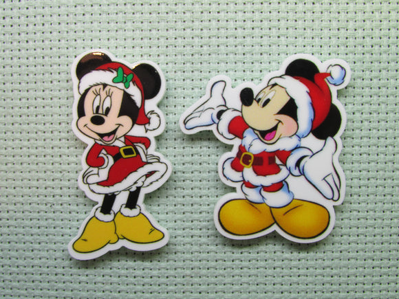 First view of the Minnie and Mickey Dressed as Mr. & Mrs. Claus Needle Minder