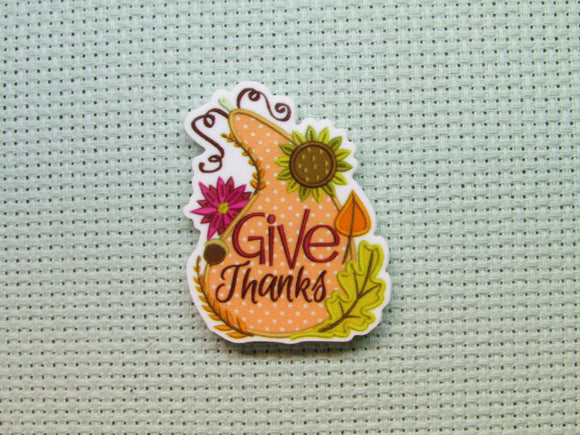 First view of the Give Thanks Needle Minder