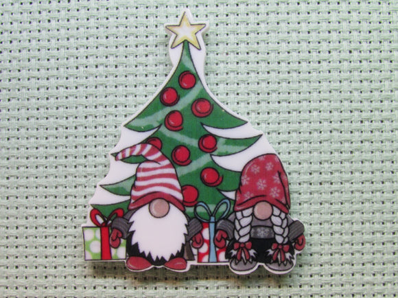 First view of the Christmas Tree Gnomes Needle Minder