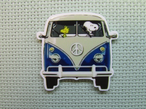 First view of the Snoopy in a Blue VW Van Needle Minder