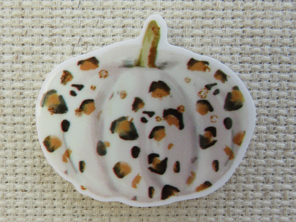 First view of White Pumpkin with Black and Brown Specks Needle Minder.