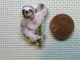 Second view of the Sloth Needle Minder