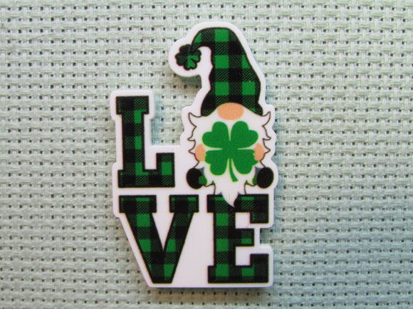 First view of the St Patrick's Day Love Gnome Needle Minder