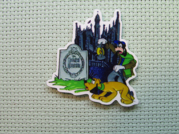 First view of the Goofy and Pluto Outside the Haunted Mansion Needle Minder