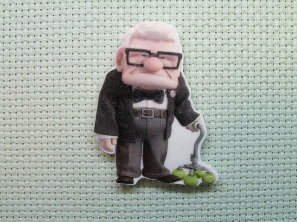 First view of the Carl from Up! Needle Minder