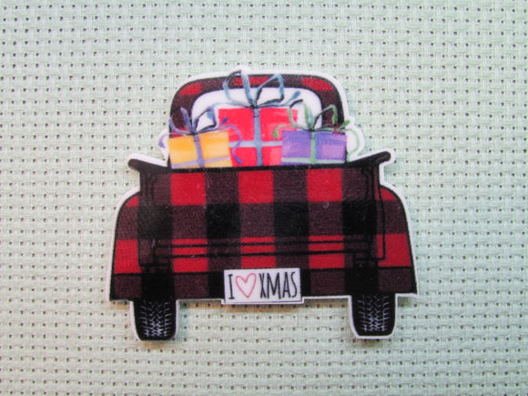 First view of the Plaid Christmas Truck with Gifts Needle Minder