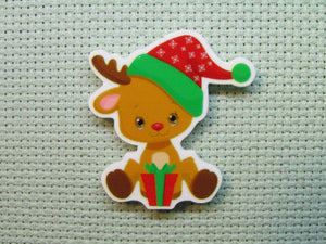 First view of the Gift Giving Reindeer Needle Minder