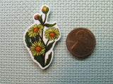 Second view of the Yellow Daisies Needle Minder