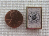 Second view of Trimmed Spider Hair Needle Minder.