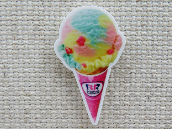 First view of Ice Cream Cone Needle Minder.
