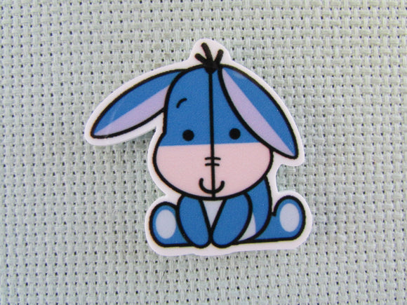 First view of the Eeyore Needle Minder