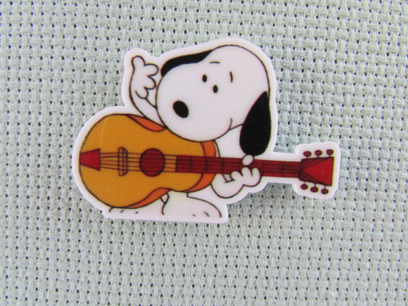 First view of the Guitar Playing Snoopy Needle Minder