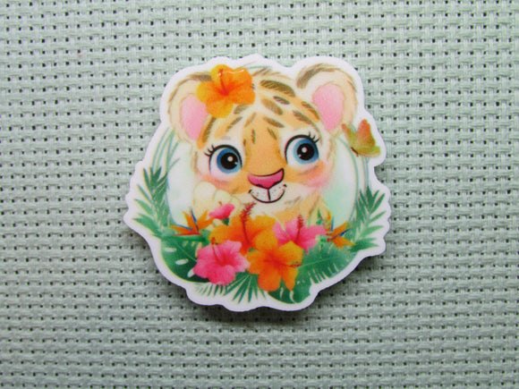 First view of the Cute Tiger Needle Minder