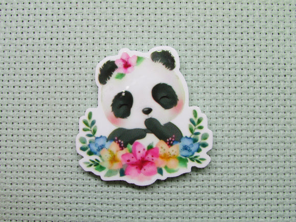First view of the Pretty Panda Needle Minder