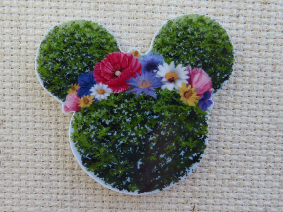 First view of Mouse Ears Hedge with Flowers Needle Minder,.