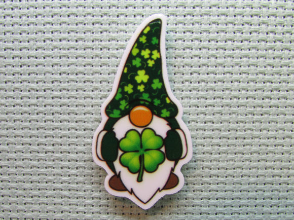First view of the Shamrock Gnome Needle Minder