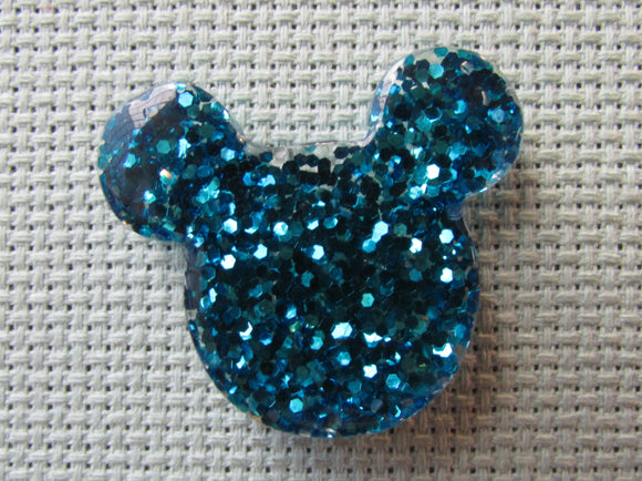 First view of the Sparkly Blue Mouse Head Needle Minder