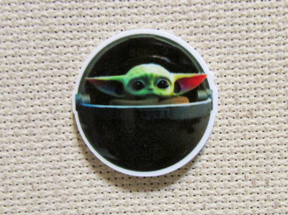 First view of the Mandalorian Alien Child Needle Minder