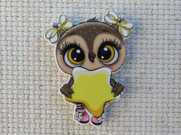 First view of Starry Owl Needle Minder.
