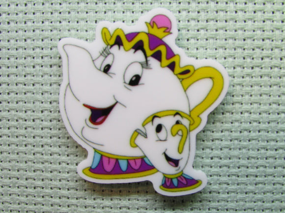 First view of the Mrs. Potts and Chip Needle Minder