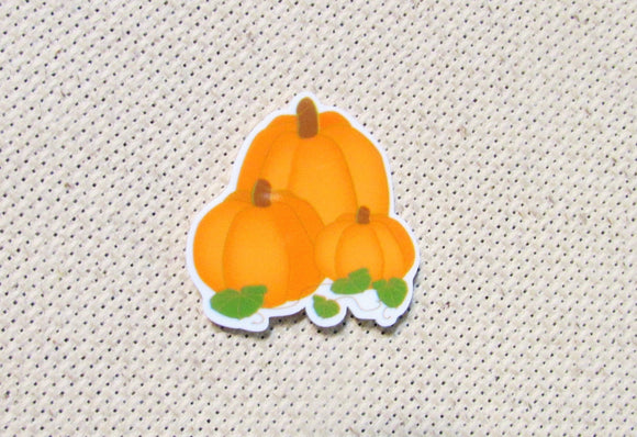 First view of the A Trio of Pumpkins Needle Minder