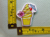 Third view of the Pineapple Frozen Treat with an Umbrella Needle Minder