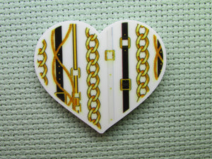 First view of the Unchained Heart Needle Minder