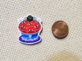 Second view of the Red Spider Web Cupcake Needle Minder