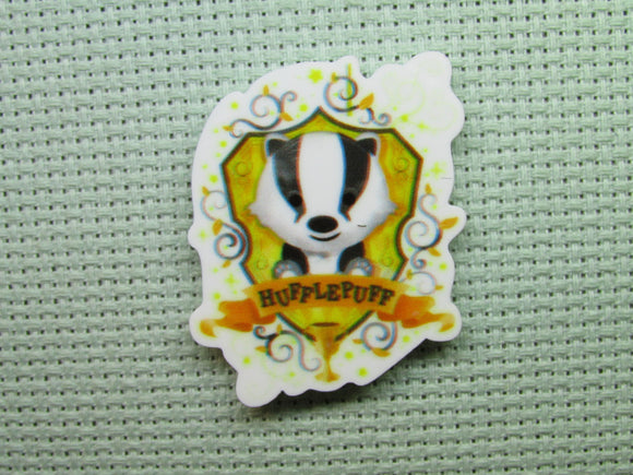 First view of the Hufflepuff Badger Needle Minder