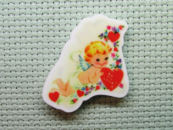 First view of the Cupid Needle Minder