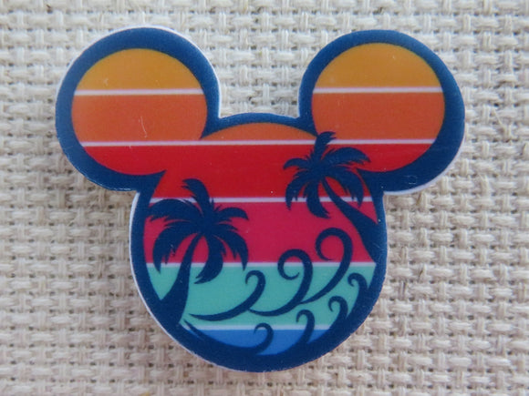 First view of Mouse Ears Boba Drink Needle Minder.