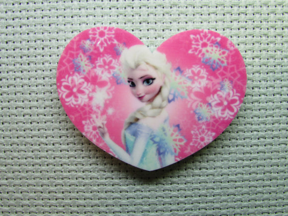 First view of the Elsa in a Pink Heart Needle Minder