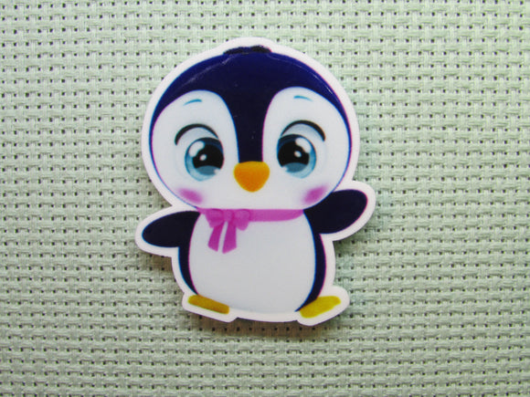 First view of the Cute Penguin Needle Minder
